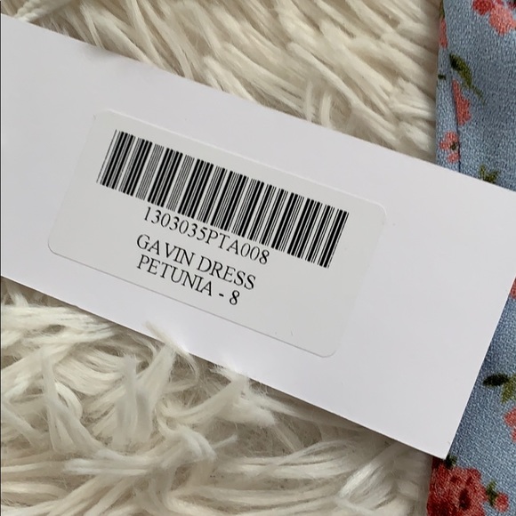New reformation gavin dress in petunia Sz 8 - Picture 10 of 10